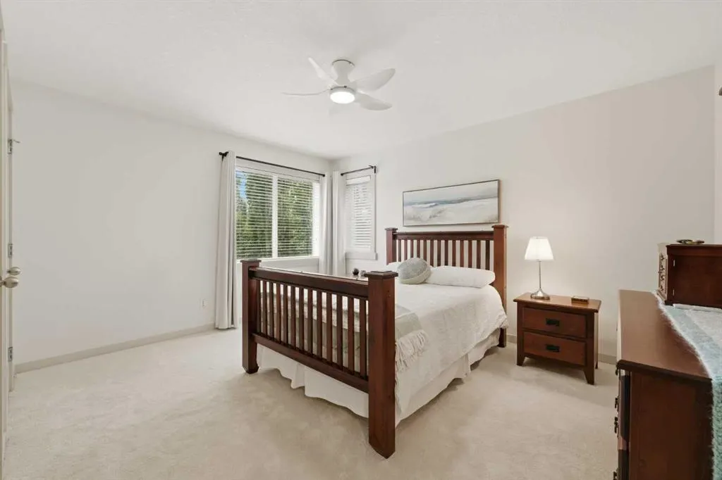 222 Chapala Point SE