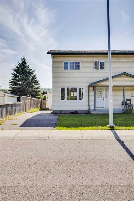 33 Poplar Crescent
