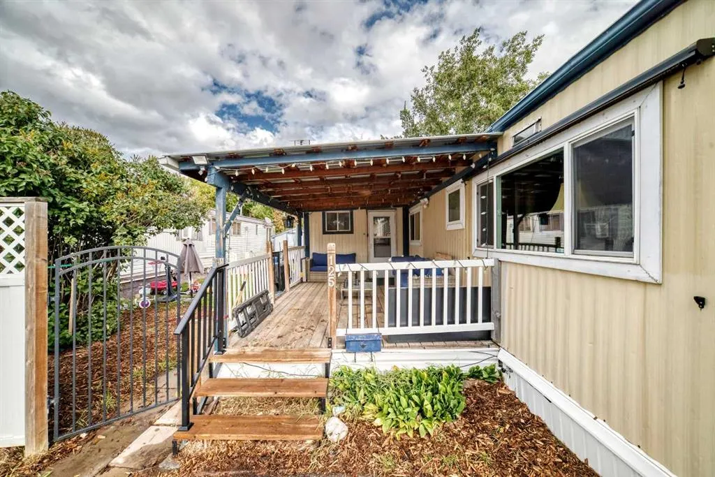 6724 17 Avenue SE #125