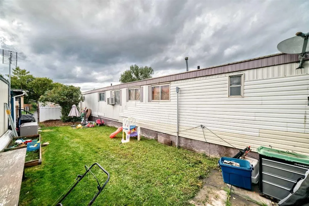 6724 17 Avenue SE #125