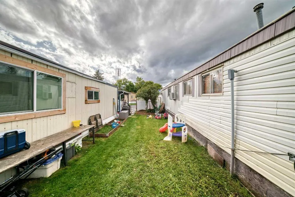 6724 17 Avenue SE #125