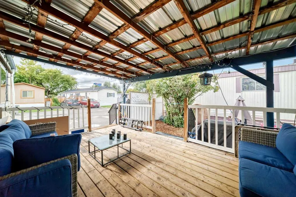 6724 17 Avenue SE #125