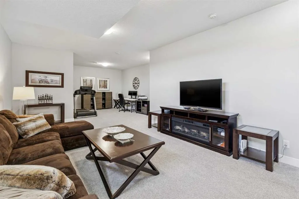20 Silverado Crest Park SW #232