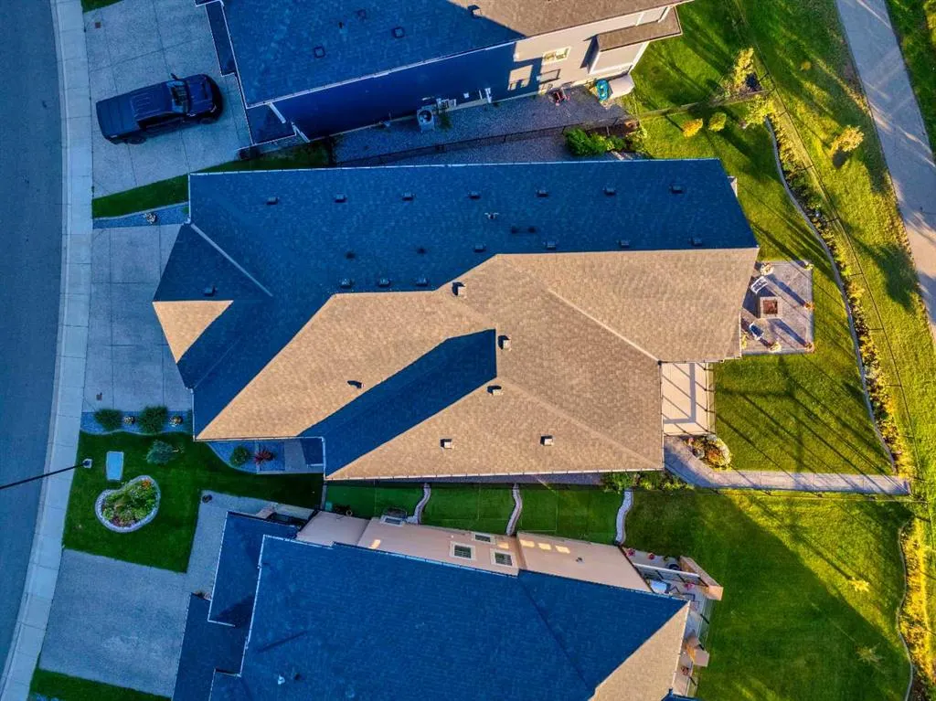 160 Kinniburgh Loop