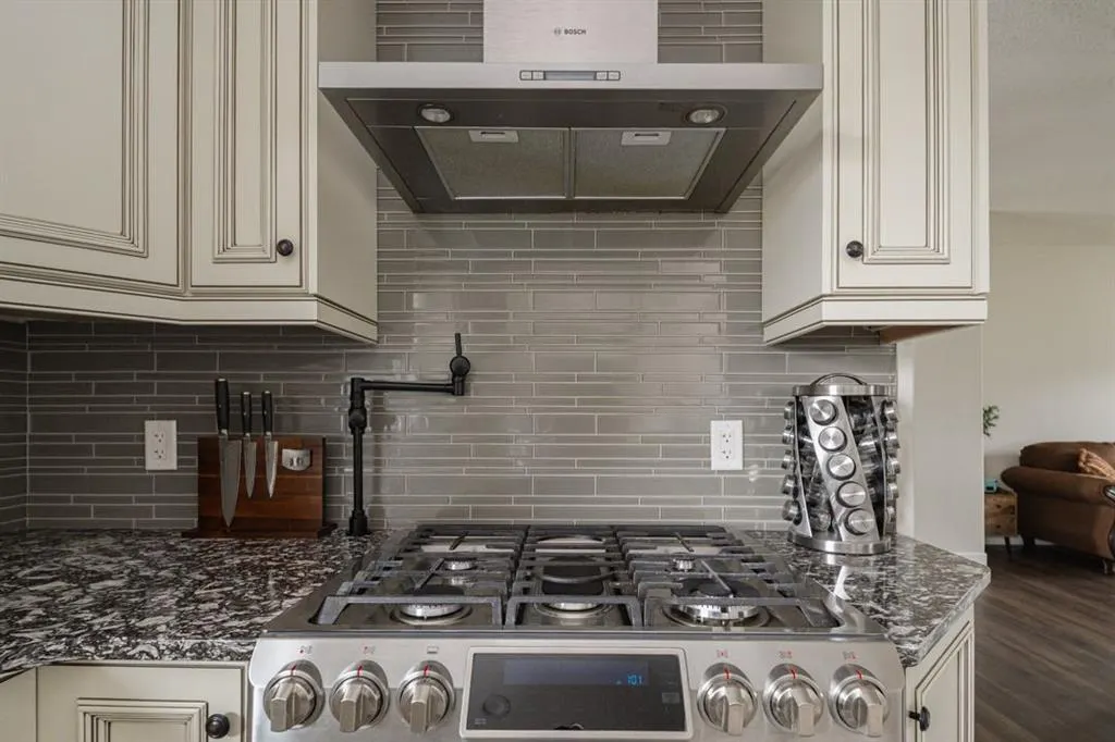 141 Beaverglen Close