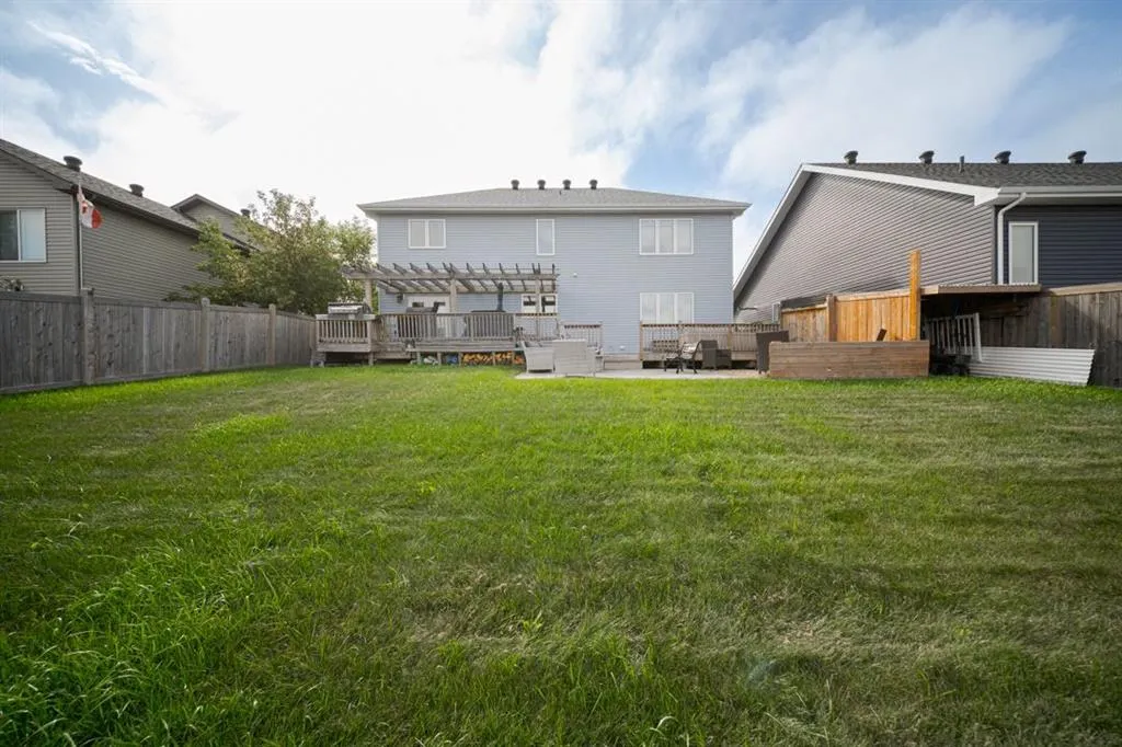 141 Beaverglen Close