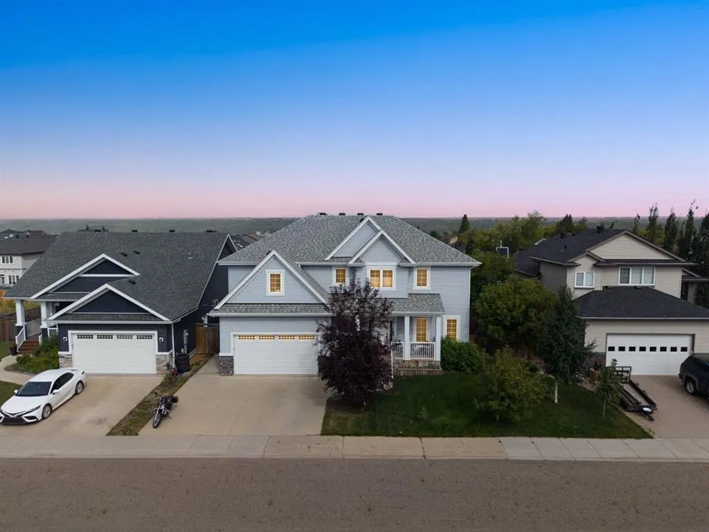 141 Beaverglen Close