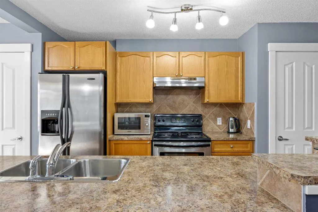 58 Bridlecrest Manor SW