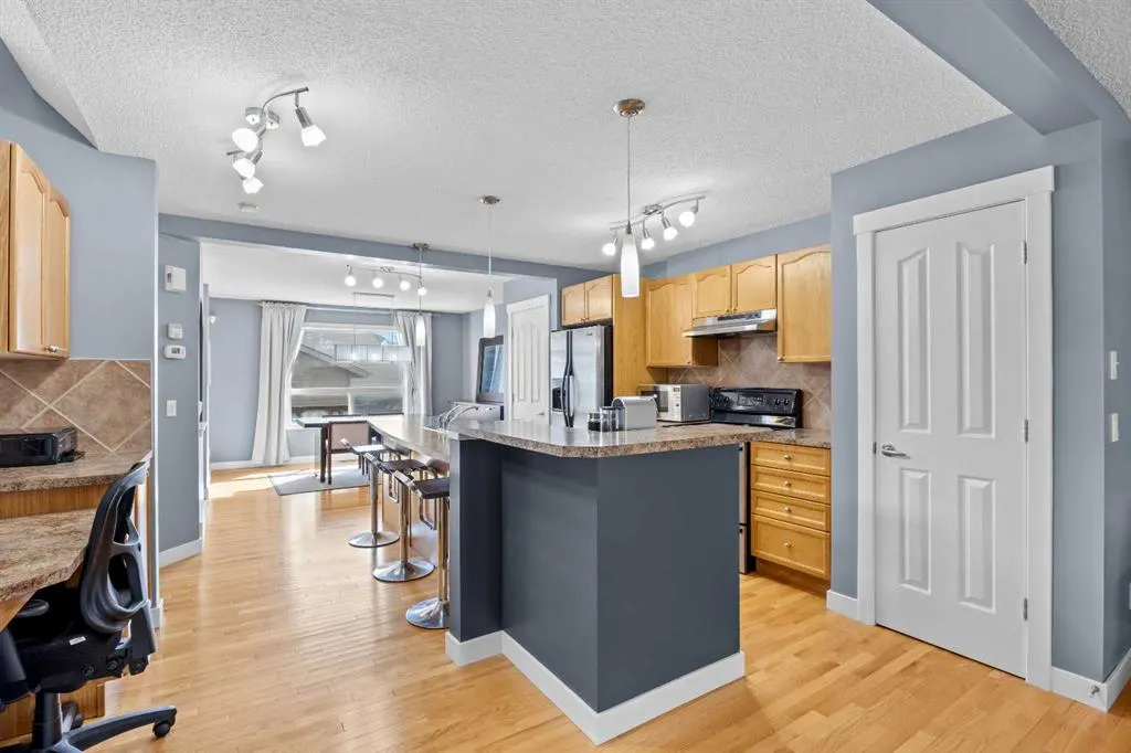 58 Bridlecrest Manor SW