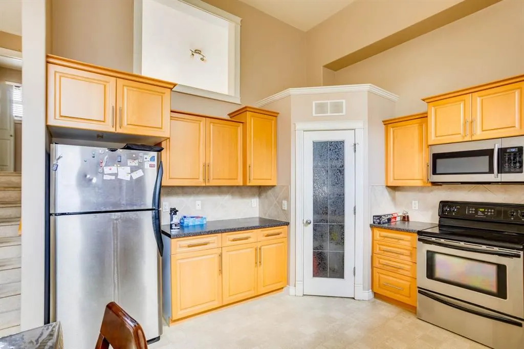 400 Williams Drive #14