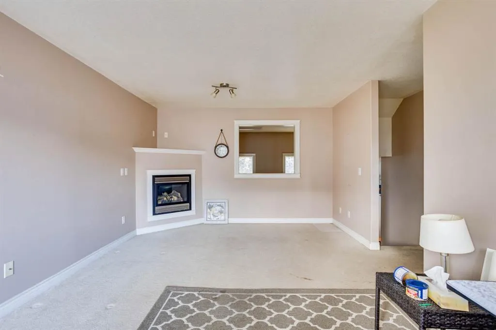 400 Williams Drive #14