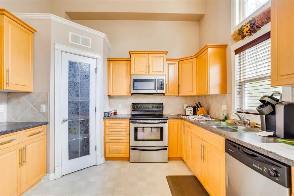 400 Williams Drive #14
