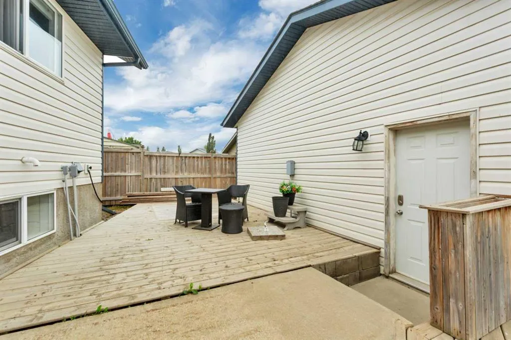 8 Hansen Close