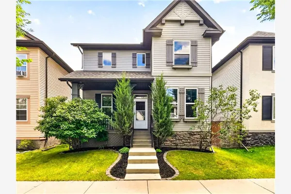 249 Elgin Manor SE