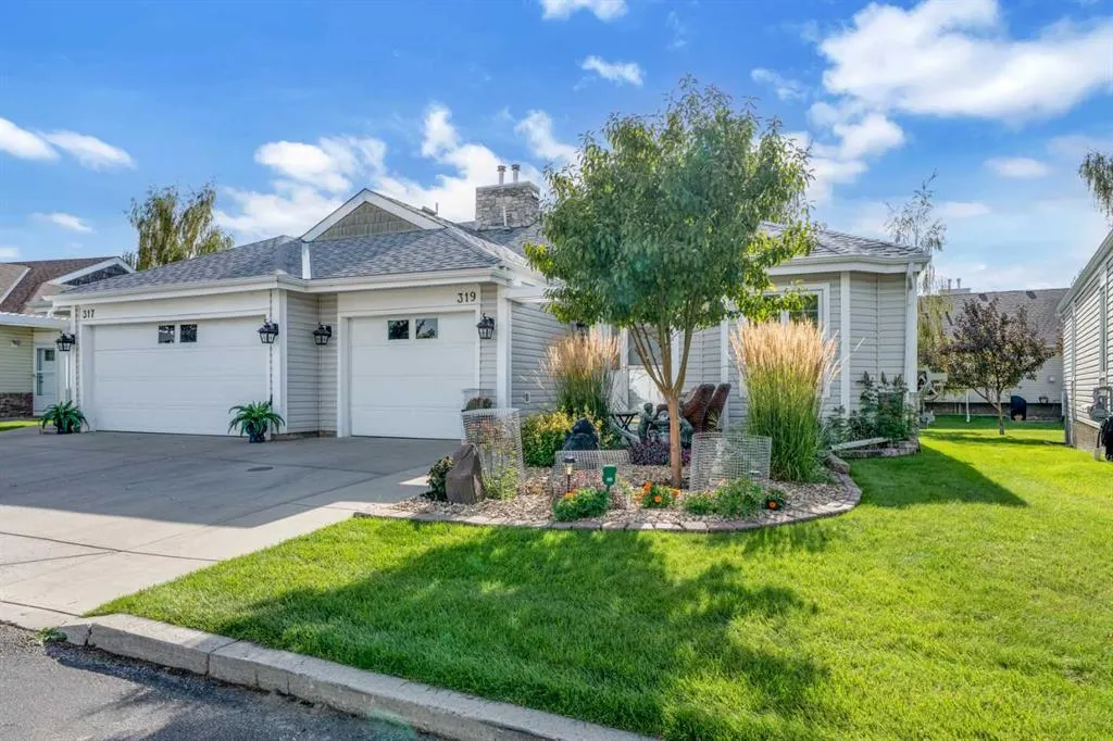 319 De Foras Close NW