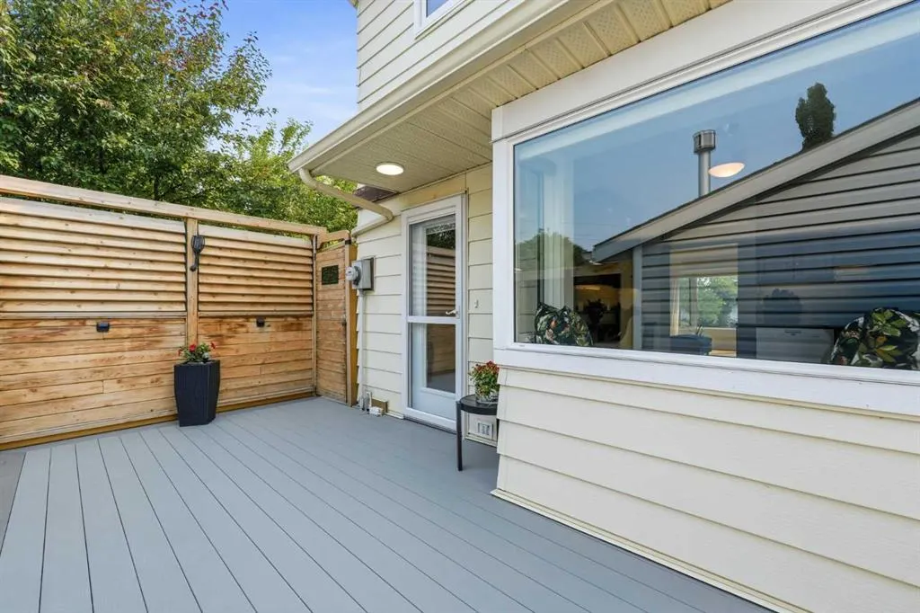 224 Erin Dale Place SE