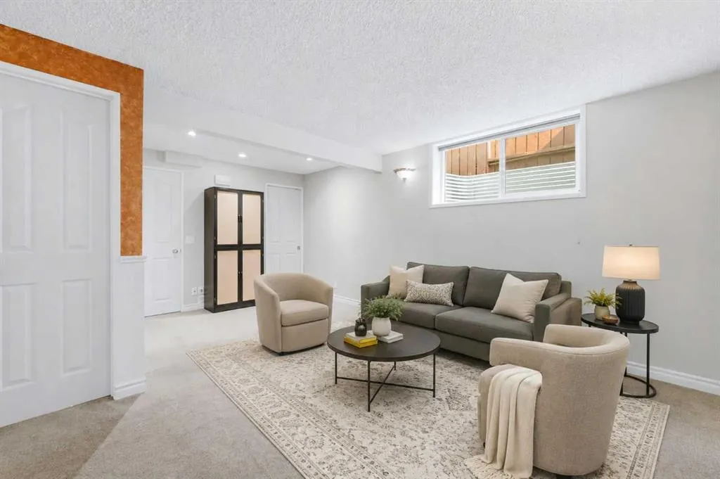 224 Erin Dale Place SE