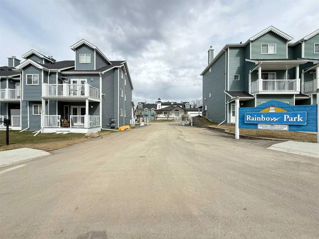 5220 50A Avenue #306