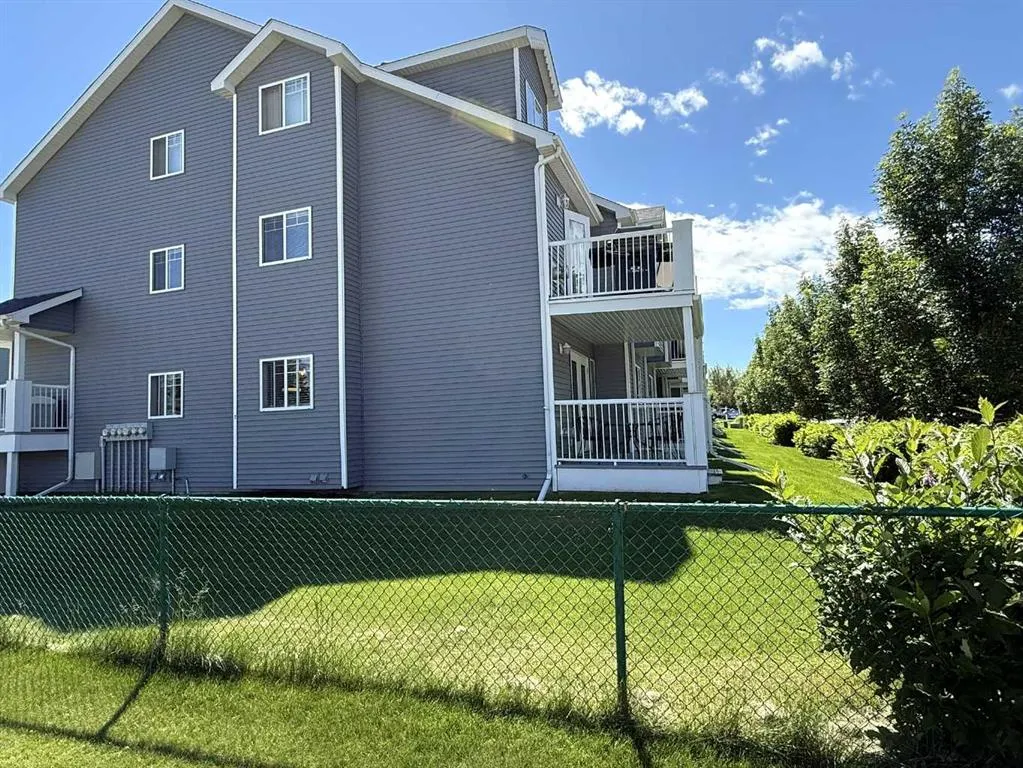 5220 50A Avenue #306