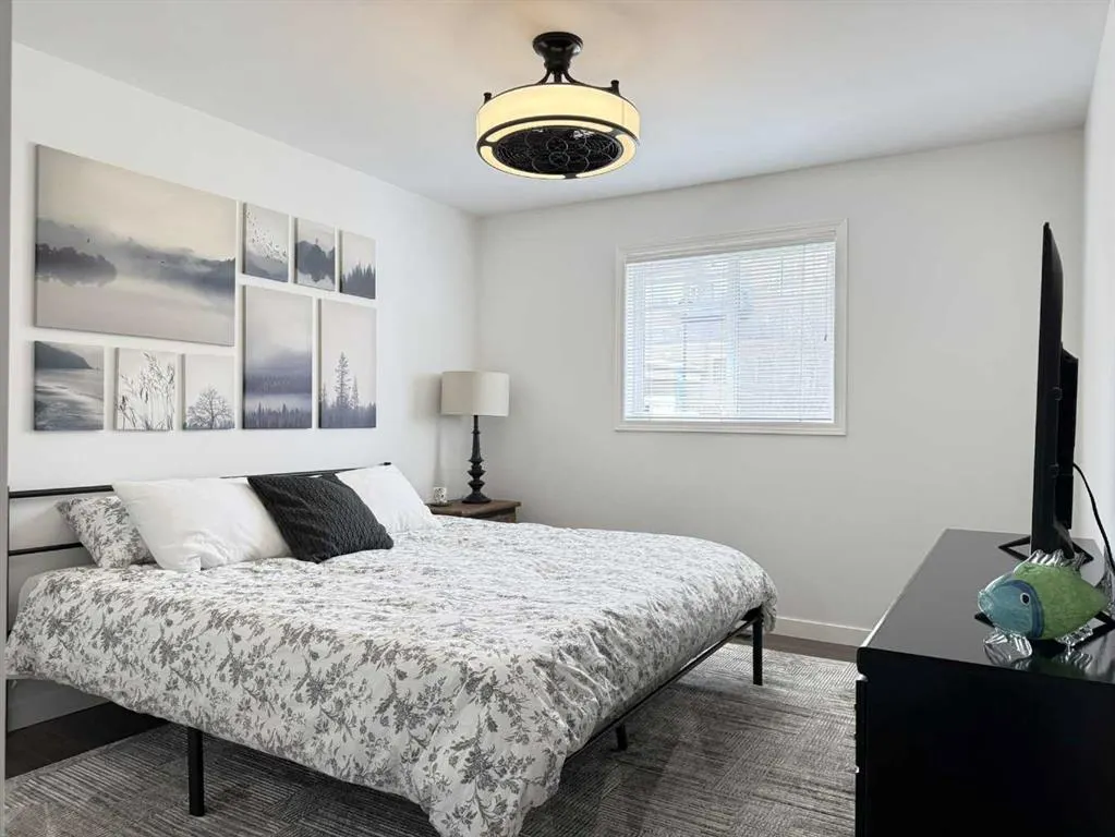 5220 50A Avenue #306
