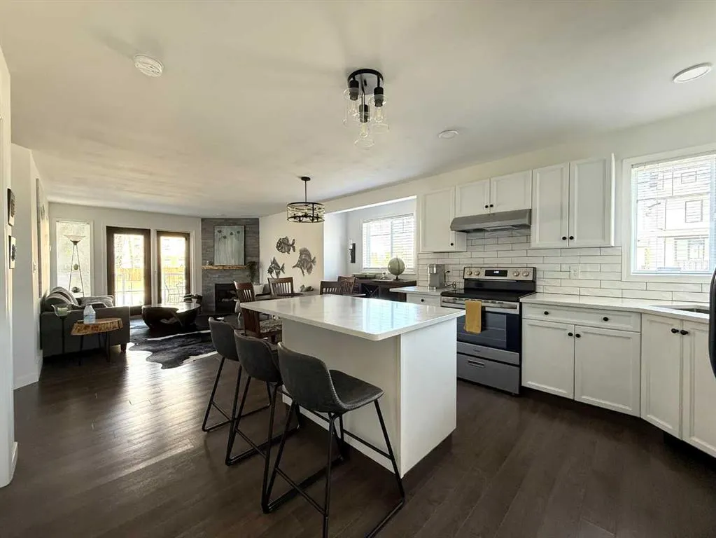 5220 50A Avenue #306
