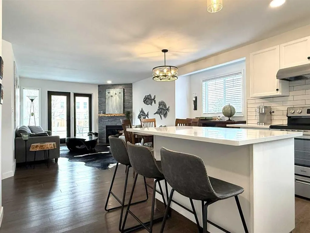 5220 50A Avenue #306