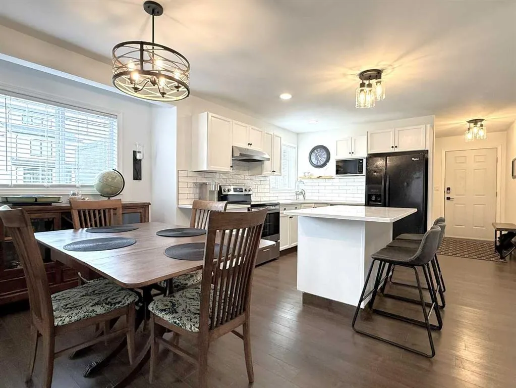 5220 50A Avenue #306