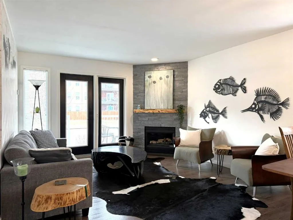 5220 50A Avenue #306