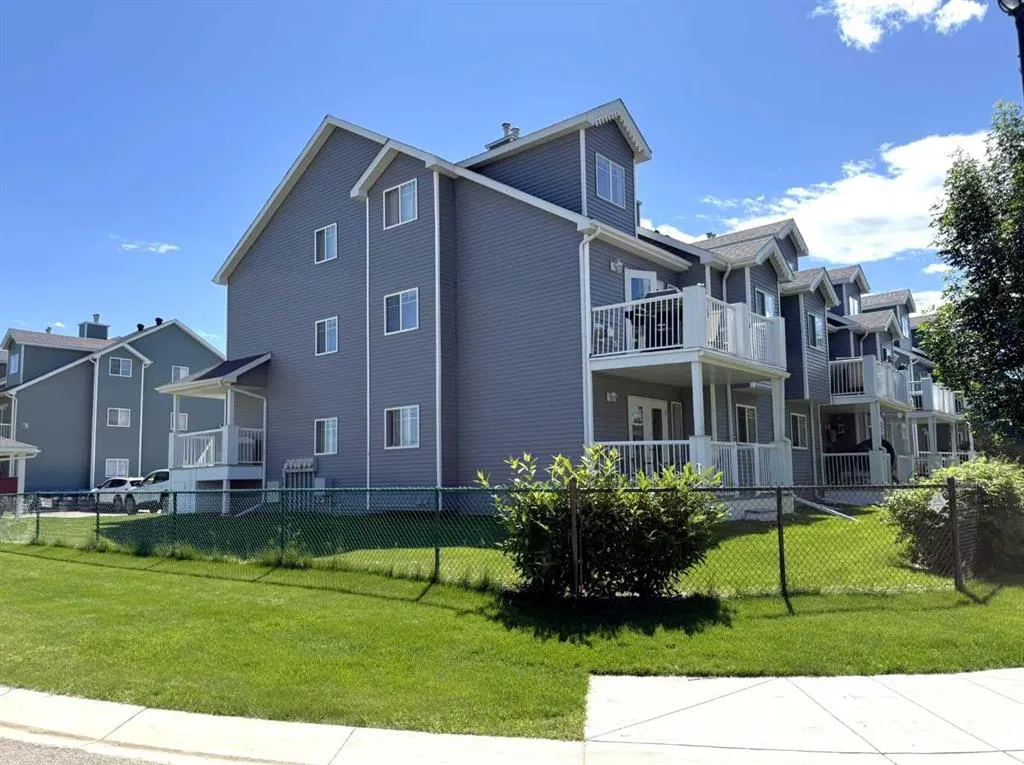 5220 50A Avenue #306