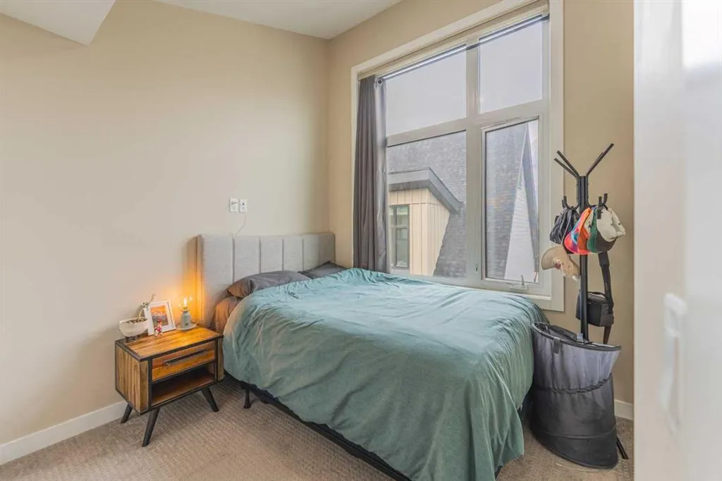 1106 Bow Valley Trail #102