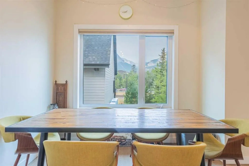 1106 Bow Valley Trail #102