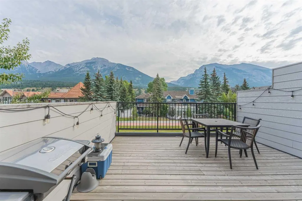 1106 Bow Valley Trail #102