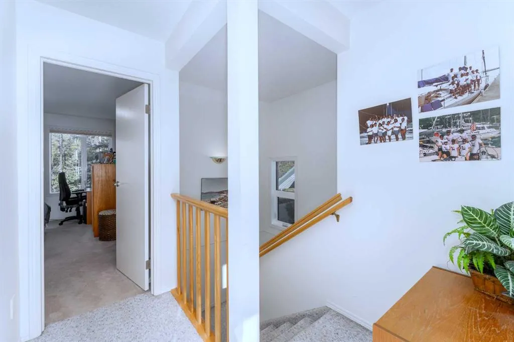 242 Benchlands Terrace #9