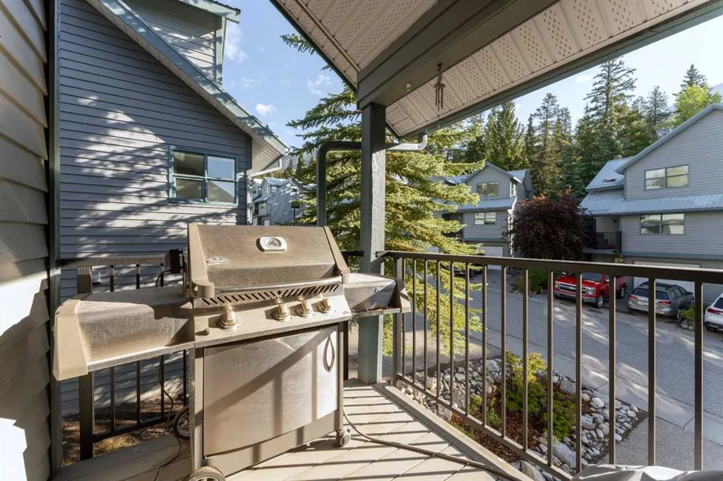 242 Benchlands Terrace #9