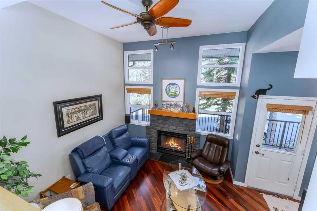 242 Benchlands Terrace #9