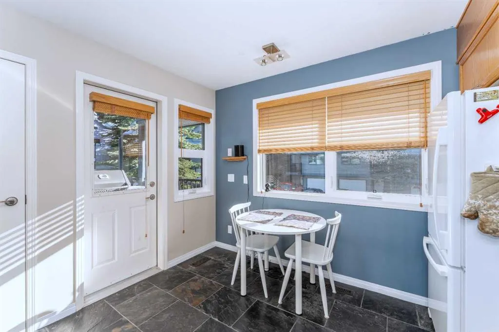 242 Benchlands Terrace #9