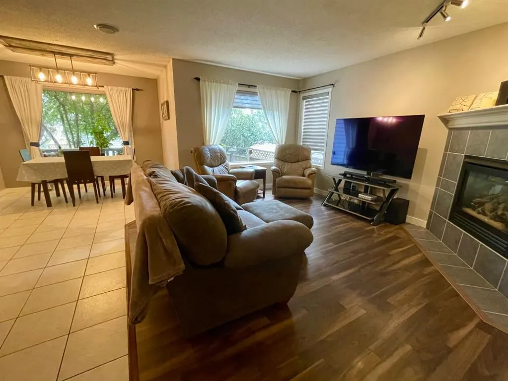 10 Elgin Drive SE