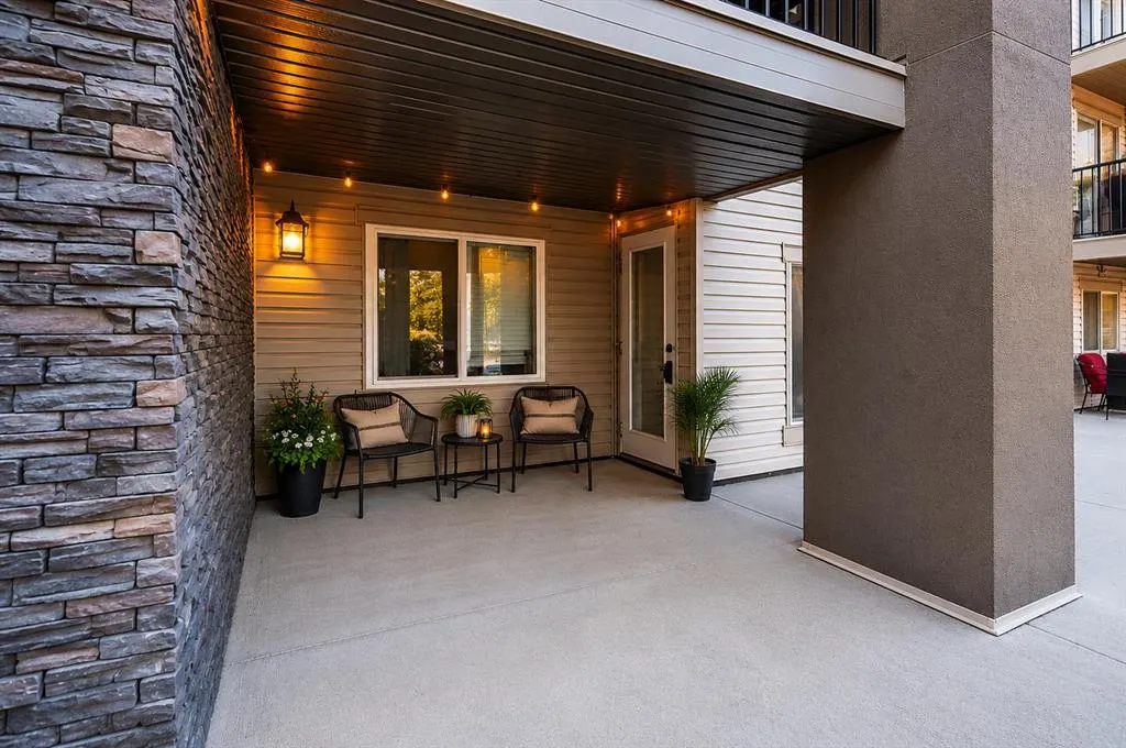 403 Mackenzie Way SW #8112