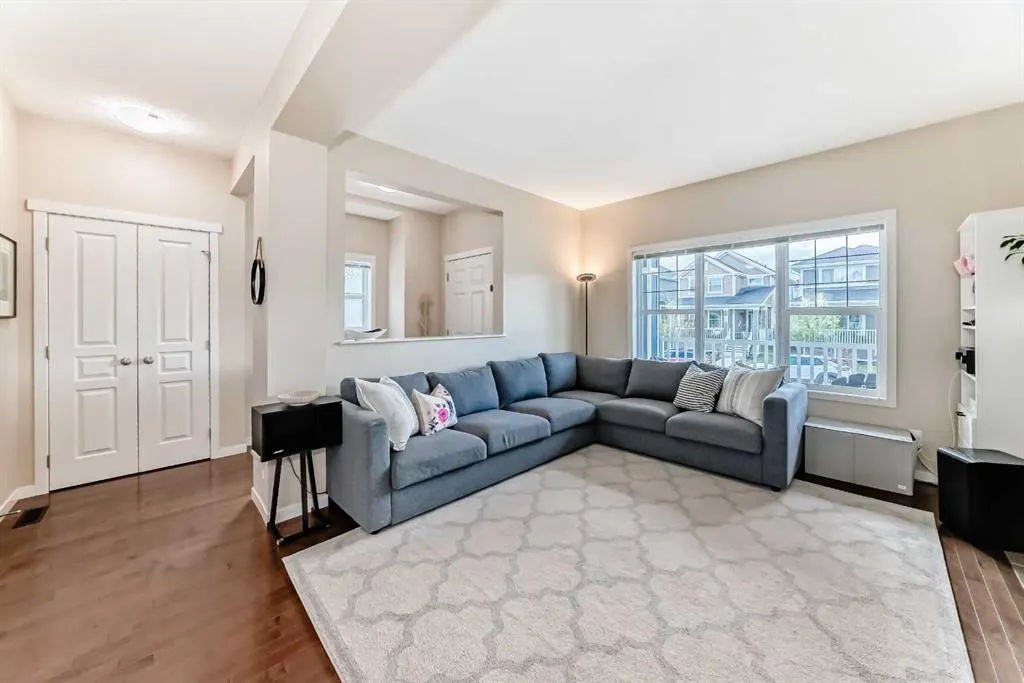 199 River Heights Green