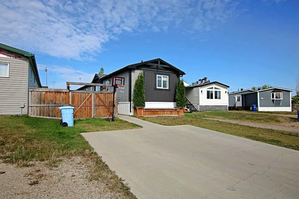 161 Card Crescent