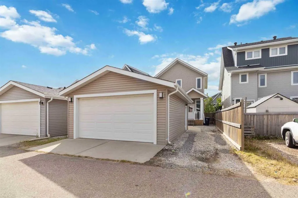 136 Comeau Crescent