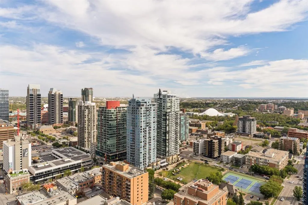 310 12 Avenue SW #3005