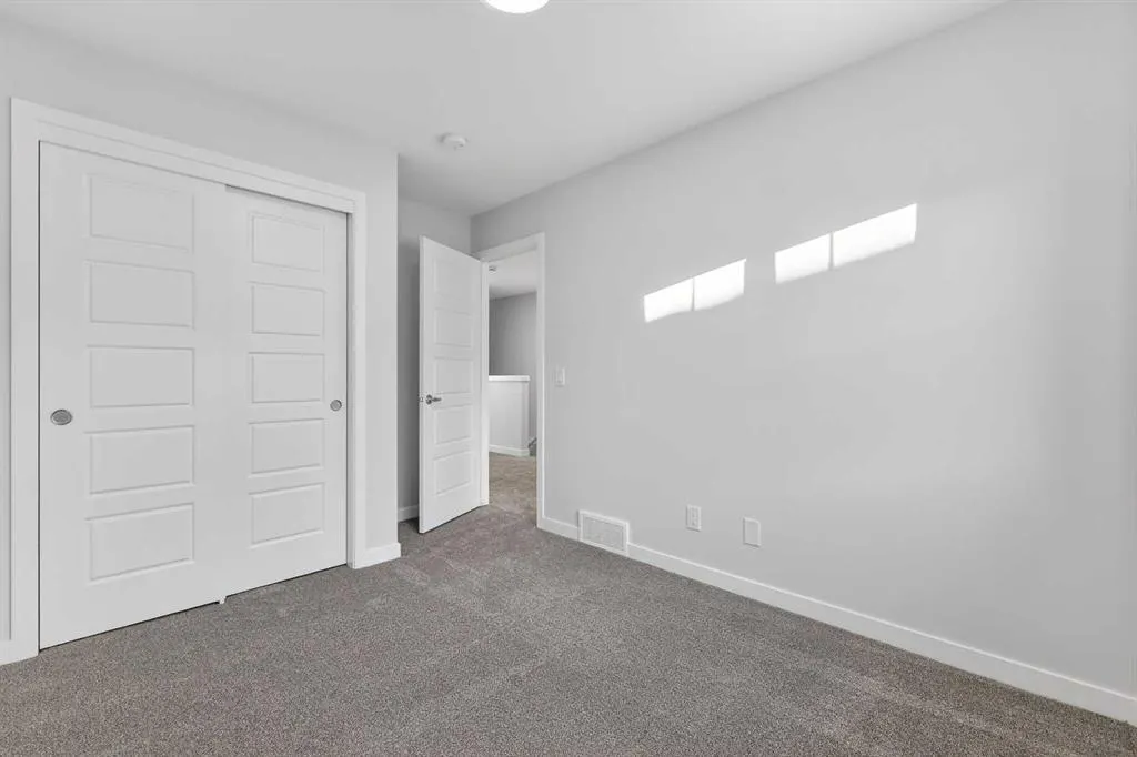 1750 Rangeview Drive SE #205