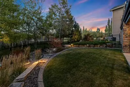 41 Evergreen Mount SW