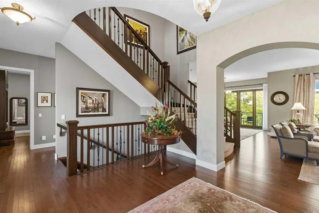41 Evergreen Mount SW