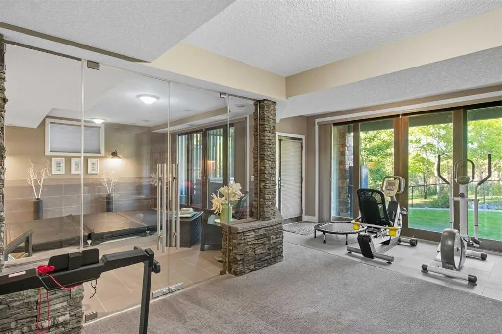 41 Evergreen Mount SW