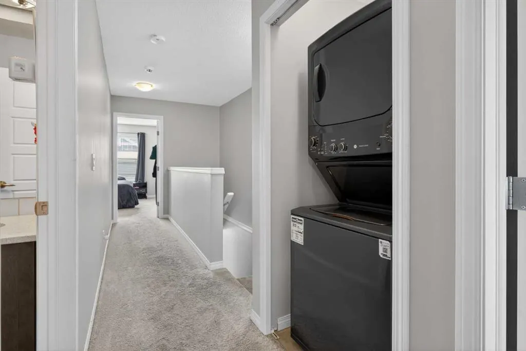 280 Williamstown Close NW #1601
