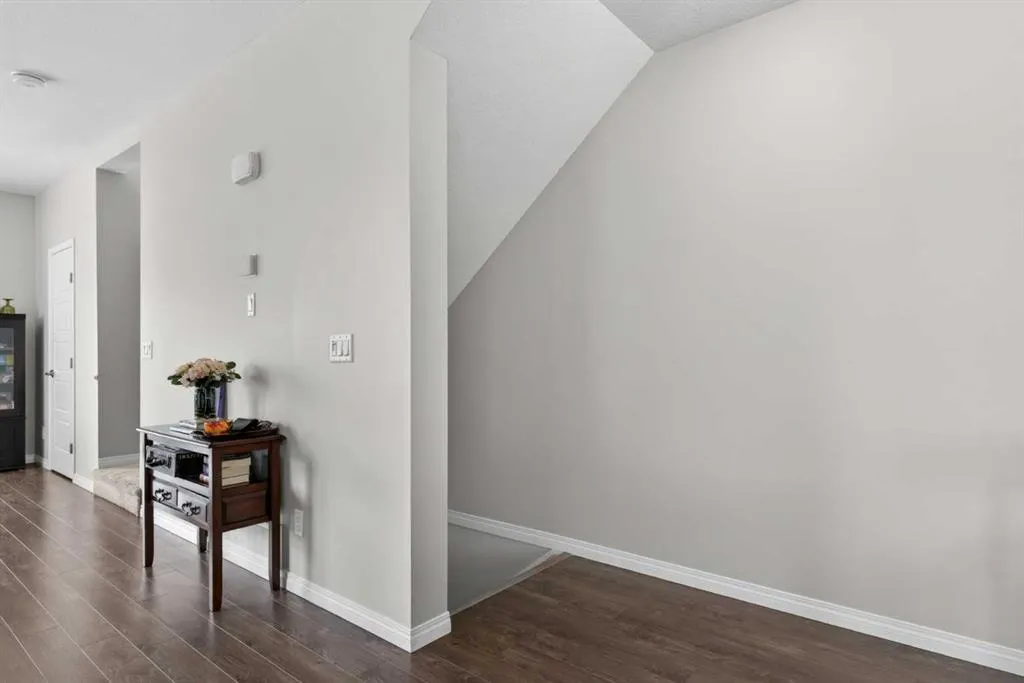 280 Williamstown Close NW #1601