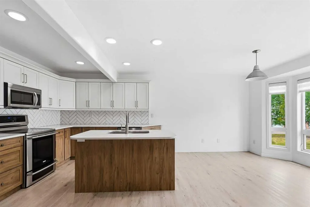 98 Wilson Drive #4