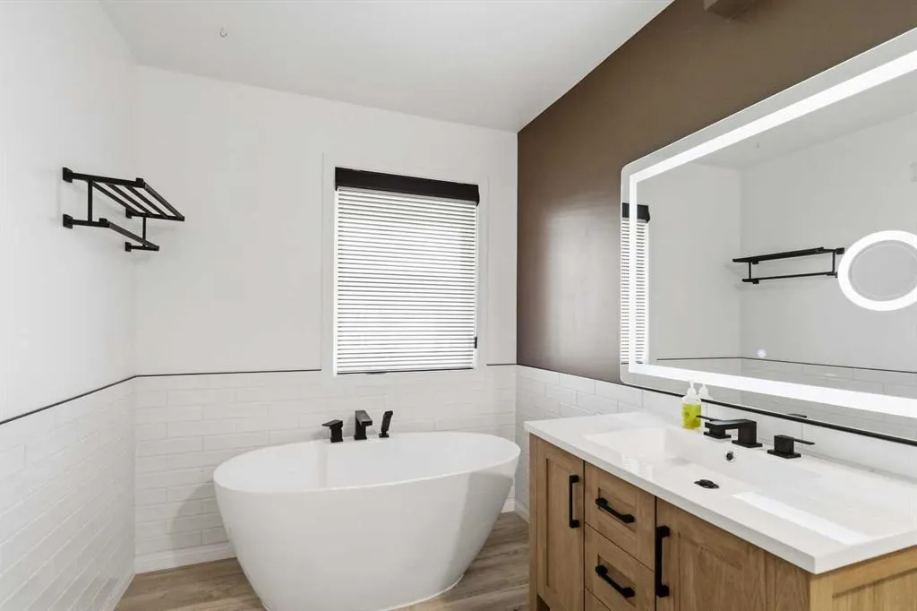 98 Wilson Drive #4